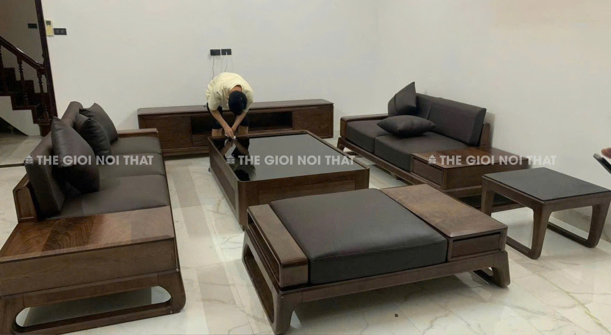 Bộ Sofa Gỗ Hương Đá Phòng Khách 3