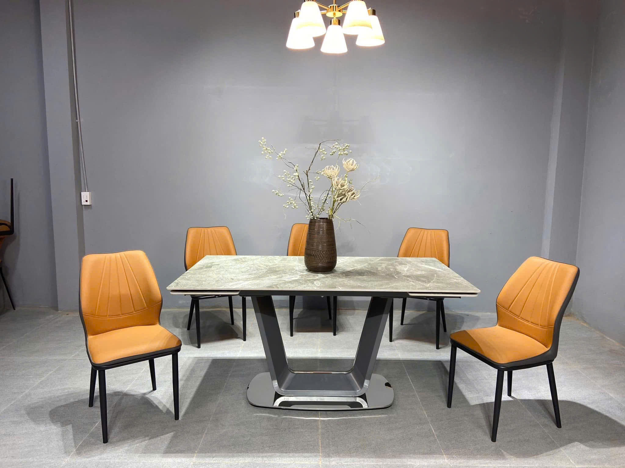 BÀN ĂN RÚT 2 ĐẦU CHÂN INOX sang trọng